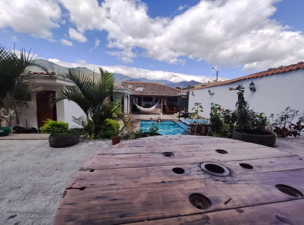 Hostel Las Palmas Vilcabamba Buitenkant foto