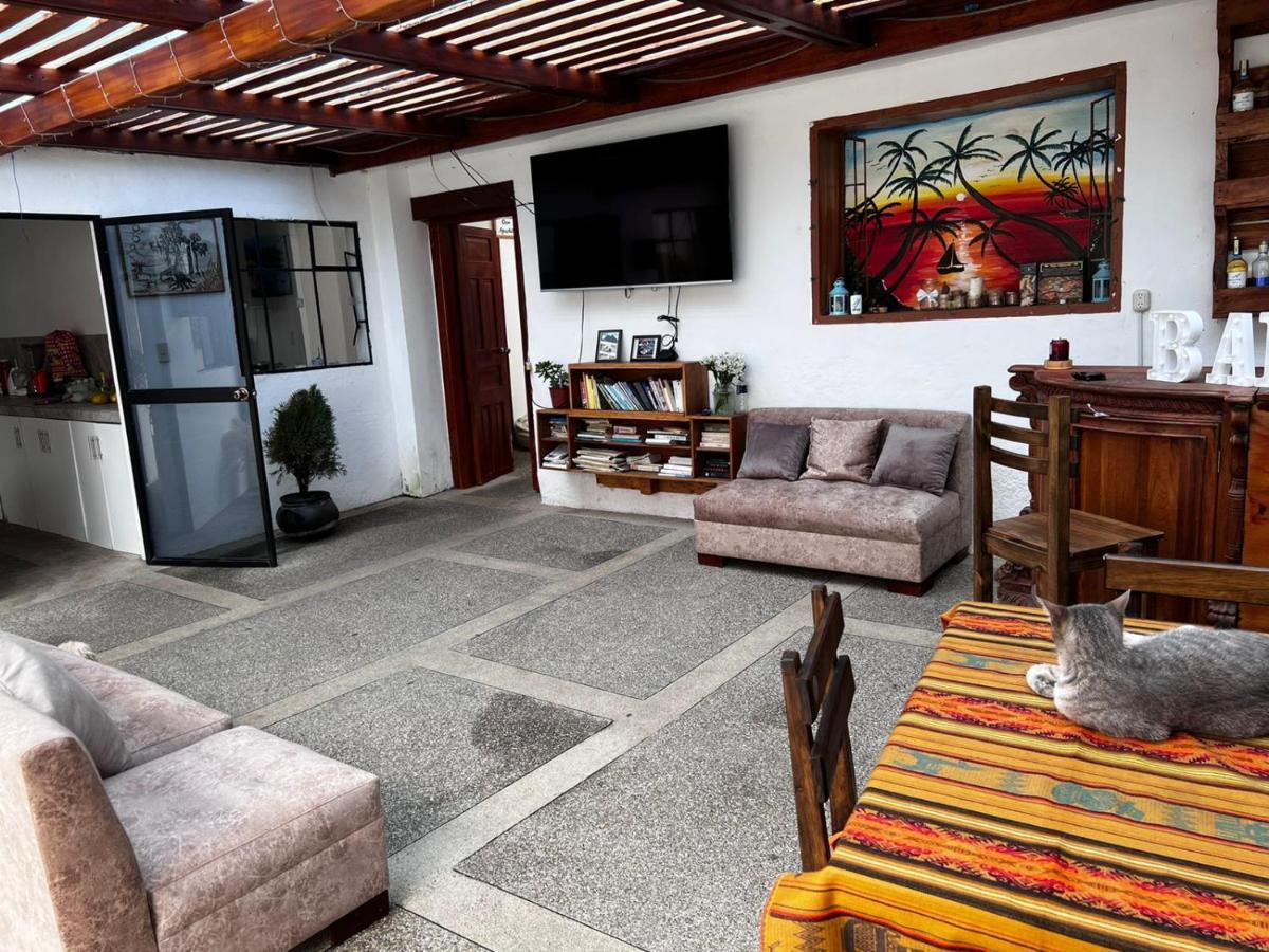 Hostel Las Palmas Vilcabamba Buitenkant foto