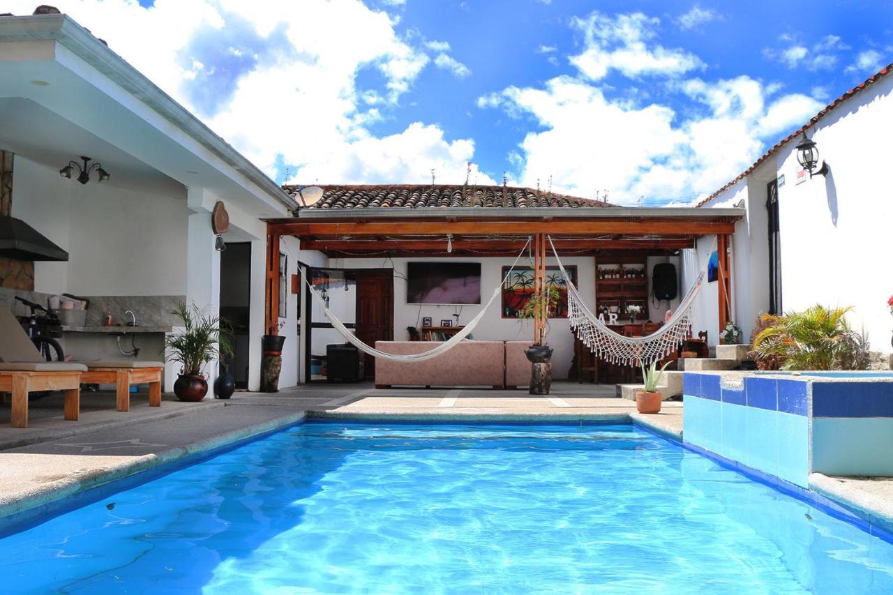 Hostel Las Palmas Vilcabamba Buitenkant foto
